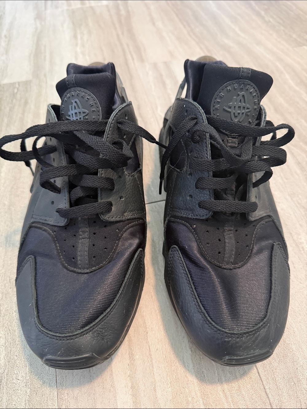 Men’s Nike Air Huarache Black Sneakers - Picture 5 of 5